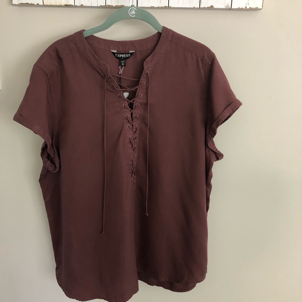 Express shirt XL
